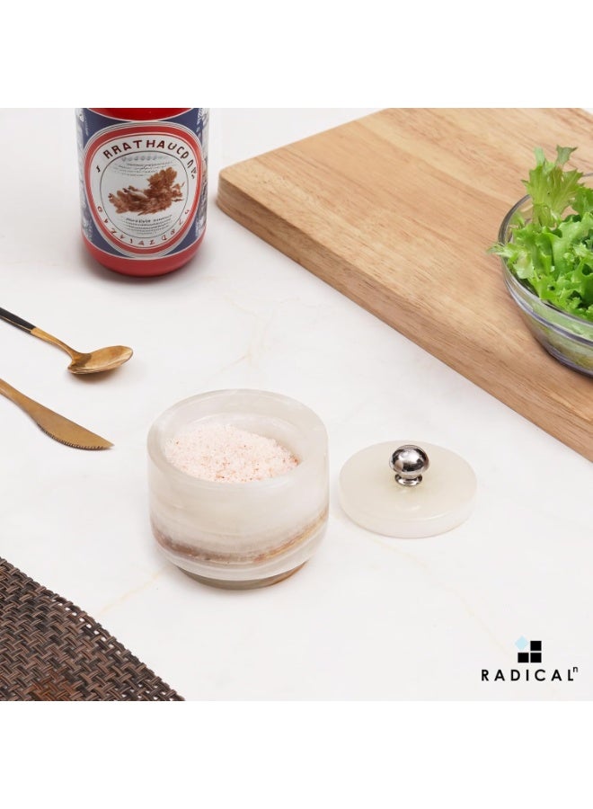 راديكالن وعاء ملح رخامي من راديكالن بغطاء، مصنوع يدويًا من العقيق الأبيض، مقاس 3 بوصات، مناسب لسطح المطبخ، مثالي لوضع التوابل، ووعاء الملح، وحاوية التوابل لملح البحر الخشن. - Image 2